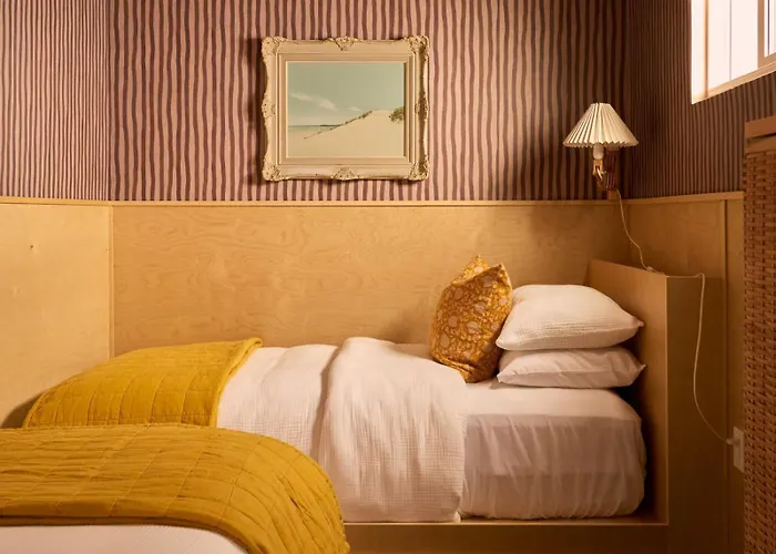 The June Motel, Prince Edward County